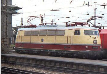 De E 03 001 in Mnchen Hbf | Foto: Michael Taylor (http://www.michaeltaylor.ca)