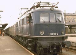 De E 19 02 als 119 002 in Bamberg in april 1977 | Foto: Christian Splittgerber